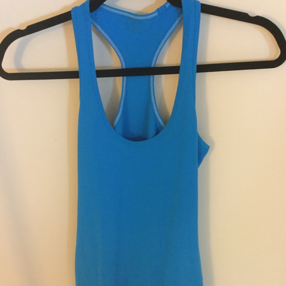 Lululemon ‘Cool Racerback’ - Picture 5 of 7